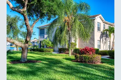 6215 Wilshire Pines Cir #1601, Naples, FL 34109 - Photo 2