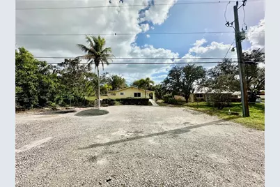 4241 Tarpon Ave #4, Bonita Springs, FL 34134 - Photo 18