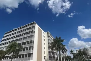 3 Bluebill Ave, Naples, FL 34108 - Photo 1