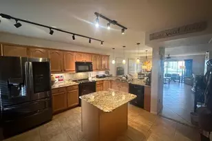 120 Pebble Shores Dr, Naples, FL 34110 - Photo 2