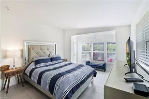 1712 Harbor Ln, Naples, FL 34104 - Photo 10