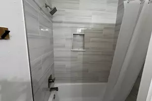 6101 Lakefront Dr, Fort Myers, FL 33908 - Photo 14