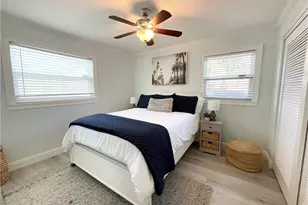 905 13th St N, Naples, FL 34102 - Photo 20