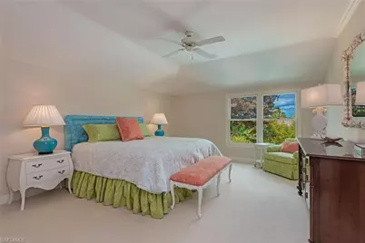 263 N Lake Dr, Naples, FL 34102 - Photo 26