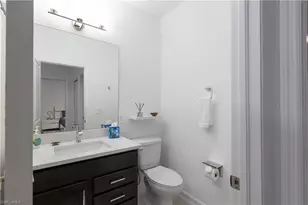 7510 Rockefeller Dr, Naples, FL 34119 - Photo 30