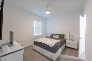 7510 Rockefeller Dr, Naples, FL 34119 - Photo 34