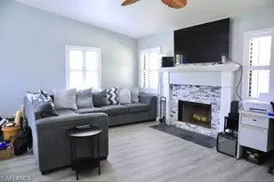 4276 Island Cir, Fort Myers, FL 33919 - Photo 6