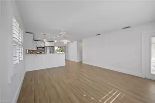 527 109th Ave N, Naples, FL 34108 - Photo 6