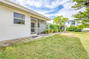 527 109th Ave N, Naples, FL 34108 - Photo 22