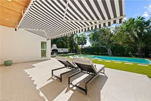 1949 Alamanda Dr, Naples, FL 34102 - Photo 28