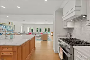 1949 Alamanda Dr, Naples, FL 34102 - Photo 12