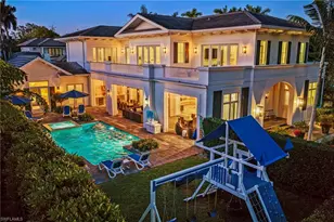 215 3rd Ave N, Naples, FL 34102 - Photo 38