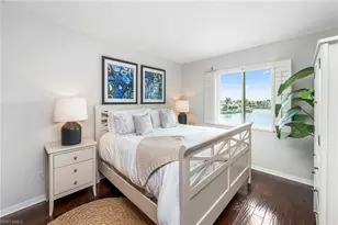 10682 Gulf Shore Dr, Naples, FL 34108 - Photo 12