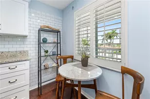 10682 Gulf Shore Dr, Naples, FL 34108 - Photo 20