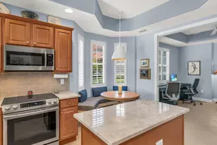 7873 Hawthorne Dr, Naples, FL 34113 - Photo 6