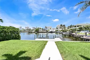 4231 Crayton Rd, Naples, FL 34103 - Photo 42