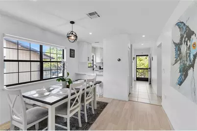 5245 Treetops Dr, Naples, FL 34113 - Photo 4