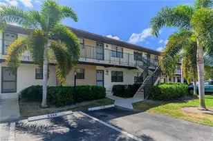 5245 Treetops Dr, Naples, FL 34113 - Photo 1