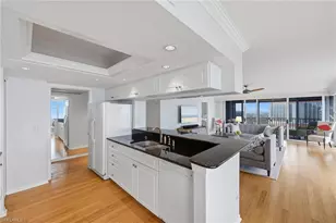 5550 Heron Point Dr, Naples, FL 34108 - Photo 14