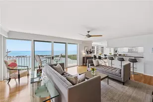 5550 Heron Point Dr, Naples, FL 34108 - Photo 2