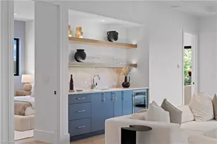 850 10th St N, Naples, FL 34102 - Photo 30