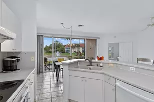 5210 Birmingham Dr, Naples, FL 34110 - Photo 6