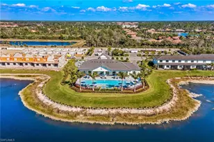 7574 Rockefeller Dr, Naples, FL 34119 - Photo 32