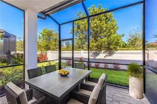 7574 Rockefeller Dr, Naples, FL 34119 - Photo 8