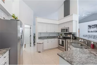 18259 Royal Hammock Blvd, Naples, FL 34114 - Photo 8