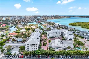 160 Palm St, Marco Island, FL 34145 - Photo 30