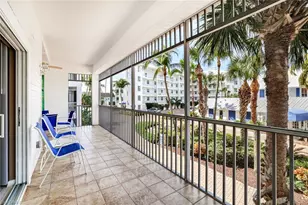 160 Palm St, Marco Island, FL 34145 - Photo 18