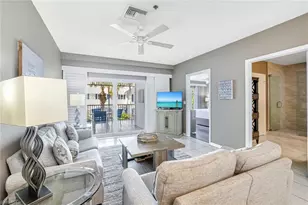 160 Palm St, Marco Island, FL 34145 - Photo 4