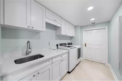 8665 Bay Colony Dr #1404, Naples, FL 34108 - Photo 20