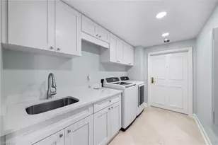 8665 Bay Colony Dr, Naples, FL 34108 - Photo 20