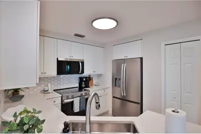 988 Egrets Run #101, Naples, FL 34108 - Photo 14