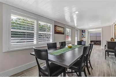 3470 Lakeview Dr, Naples, FL 34112 - Photo 12