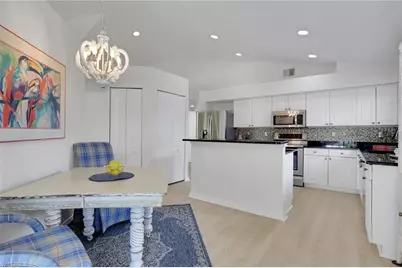 1242 Silverstrand Dr, Naples, FL 34110 - Photo 4