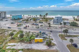 110 Mango St, Fort Myers Beach, FL 33931 - Photo 6