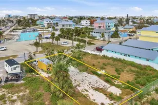 110 Mango St, Fort Myers Beach, FL 33931 - Photo 24