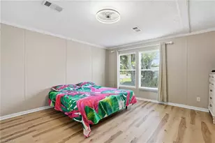 524 Menton Ln, Naples, FL 34112 - Photo 8