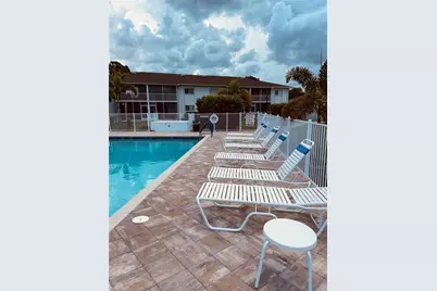 2385 Naples Trace Cir #106, Naples, FL 34109 - Photo 16