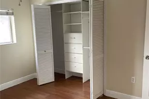 2385 Naples Trace Cir, Naples, FL 34109 - Photo 8