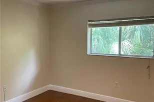 2385 Naples Trace Cir, Naples, FL 34109 - Photo 2