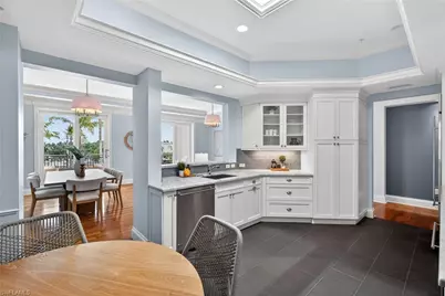 625 5th Ave S #PH-302, Naples, FL 34102 - Photo 8