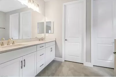 4652 Centaurus Cir, Naples, FL 34120 - Photo 16