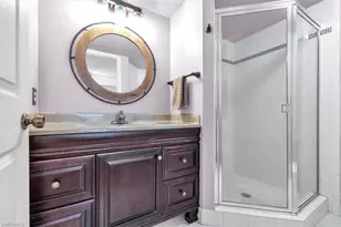 716 Landover Cir, Naples, FL 34104 - Photo 14