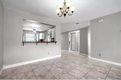 716 Landover Cir #103, Naples, FL 34104 - Photo 6