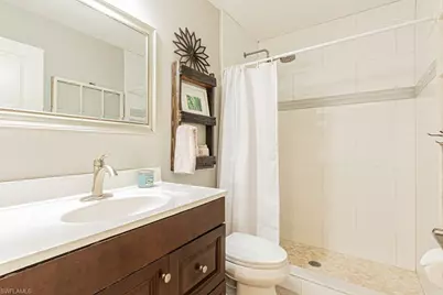 187 Round Key Cir #D3, Naples, FL 34112 - Photo 36