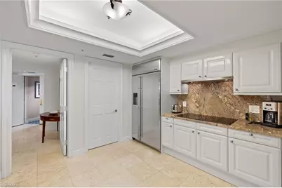 4021 Gulf Shore Blvd N #202, Naples, FL 34103 - Photo 10