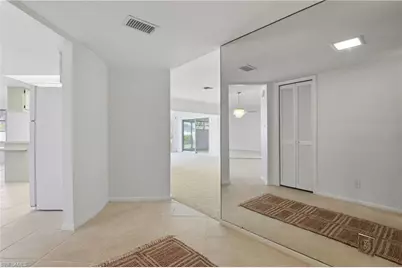 135 Pebble Beach Blvd, Naples, FL 34113 - Photo 4